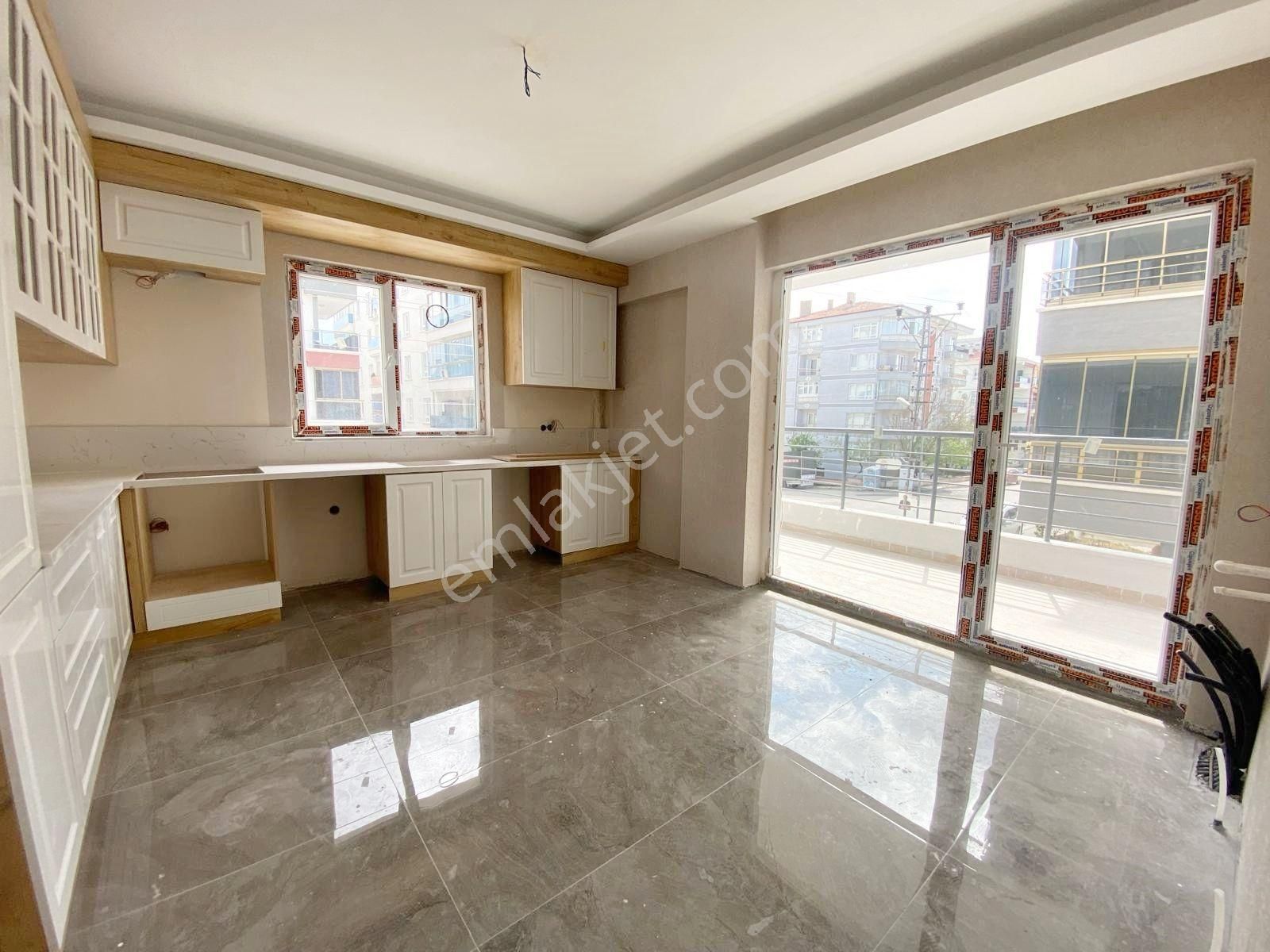 Öz Maşallah'tan Merkezi Konumda Ful Yapılı Acil Satılık 3+1.!!! - Görsel 21