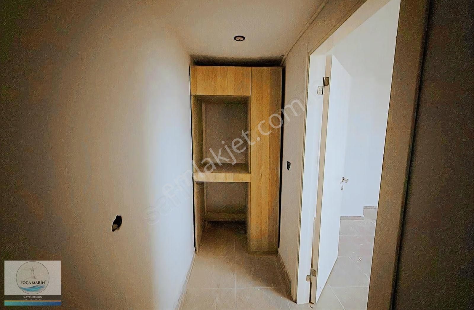 Yenifoça Deniz Manzaralı- Geniş Bahçeli 3+1 Dubleks Villa - Görsel 3