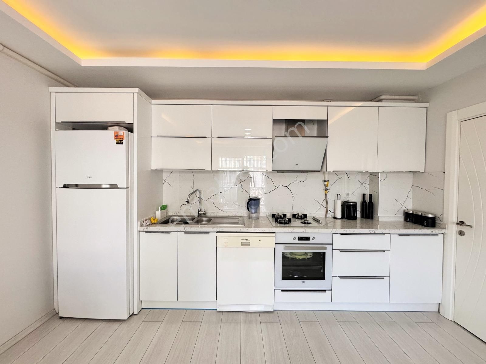 Akçay Sezgin Emlak'tan Yüzme Havuzlu & Otoparklı Lüx 3+1 Dubleks Daire - Görsel 27