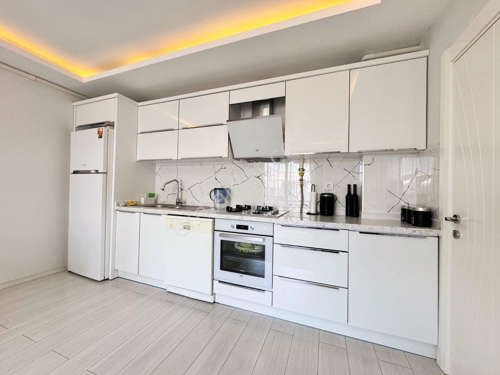Akçay Sezgin Emlak'tan Yüzme Havuzlu & Otoparklı Lüx 3+1 Dubleks Daire - Görsel 15