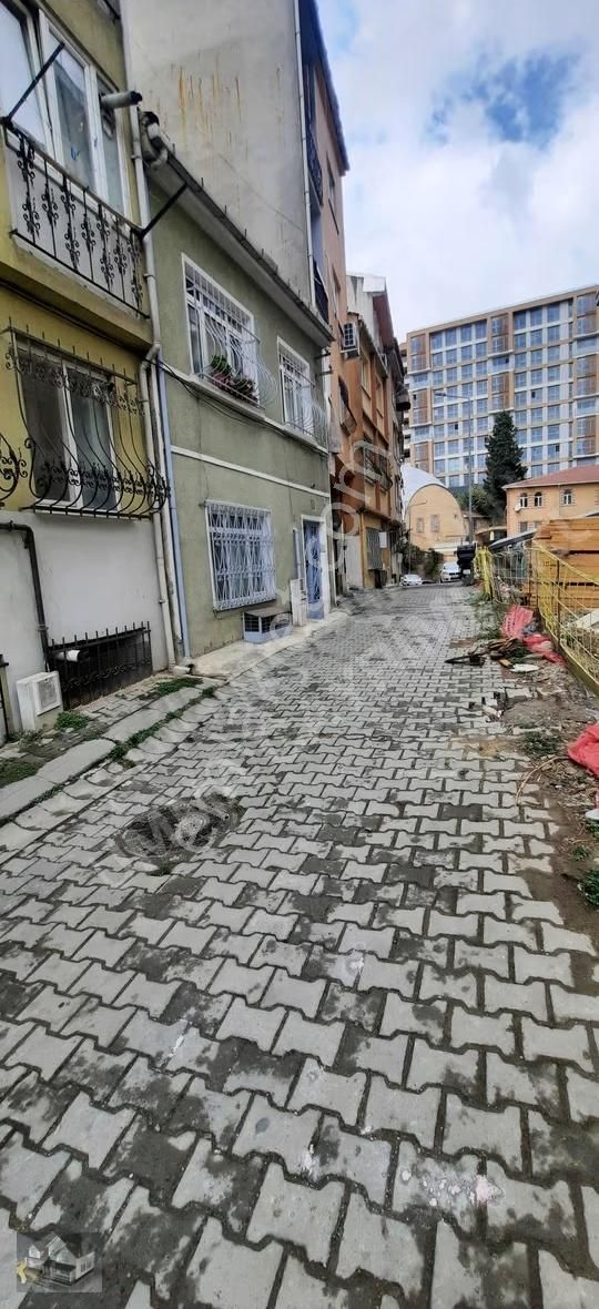 Eyüp İslambey De Düz Konumda Kiralık Yüksek Giriş Daire 2+1 - Görsel 5
