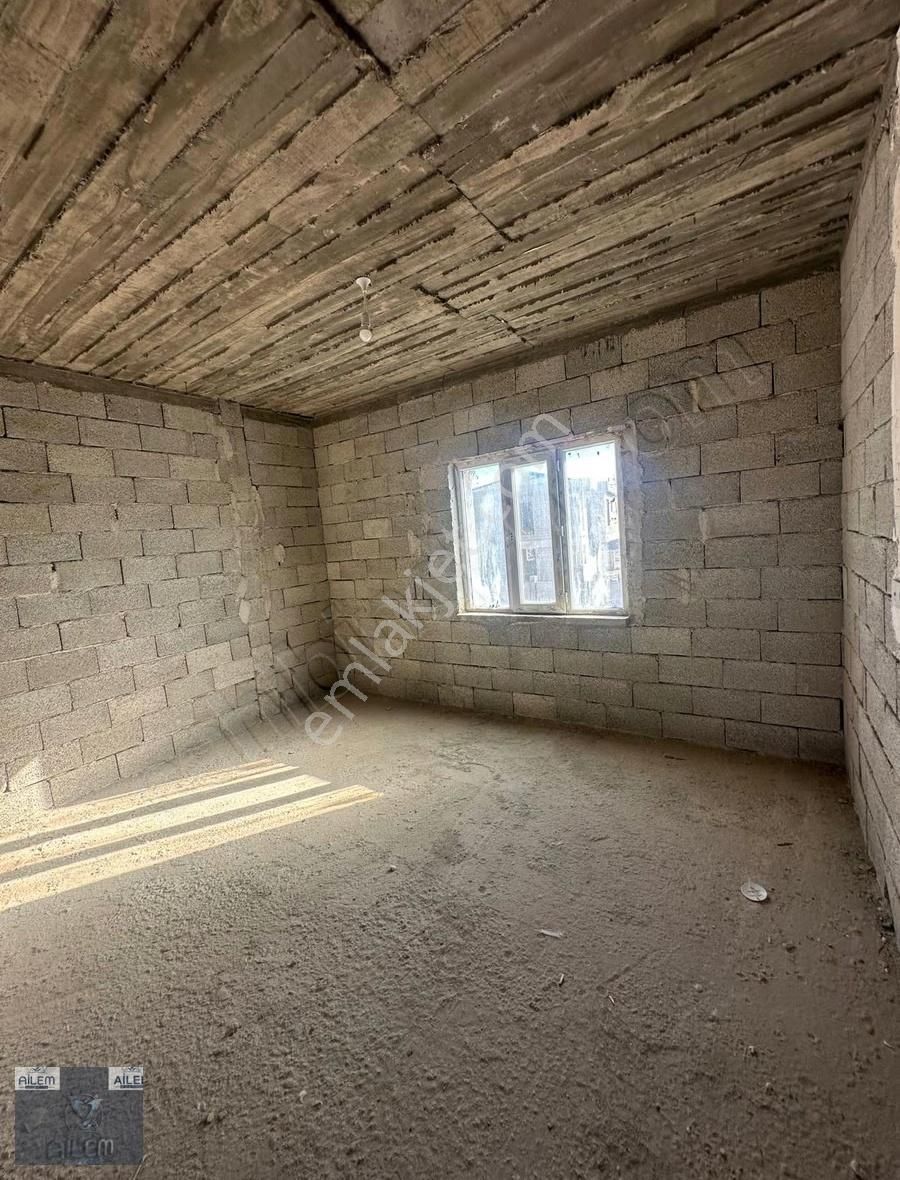 Gesi'de 580 M2 Arsalı 6+1 Odalı Satılık Triblex Natamam Villa - Görsel 2