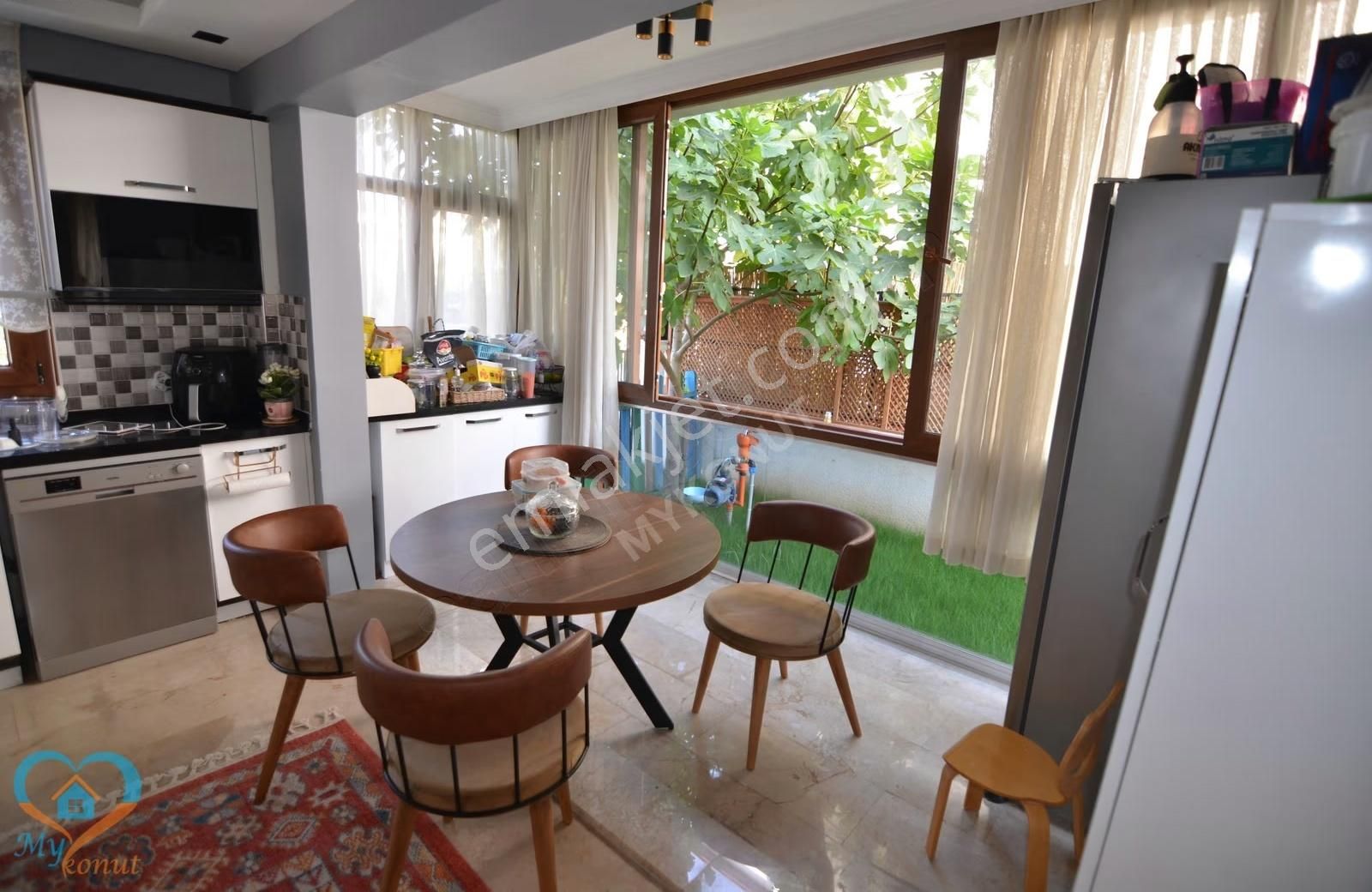 Mykonut'tan Babataşı'nda Sahile 250mt.havuzlu 5+1 Müstakil Villa - Görsel 10