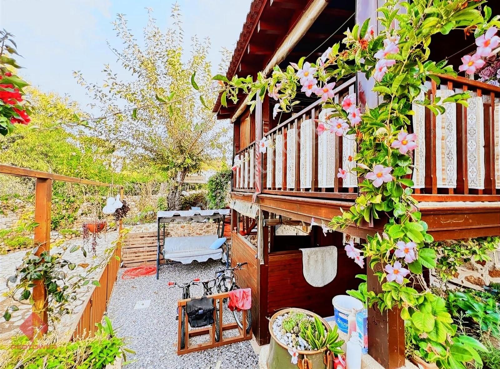 Alanya Kalesinde Müstakil Bahçeli, Ticari Ruhsatlı Satılık Konak - Görsel 5