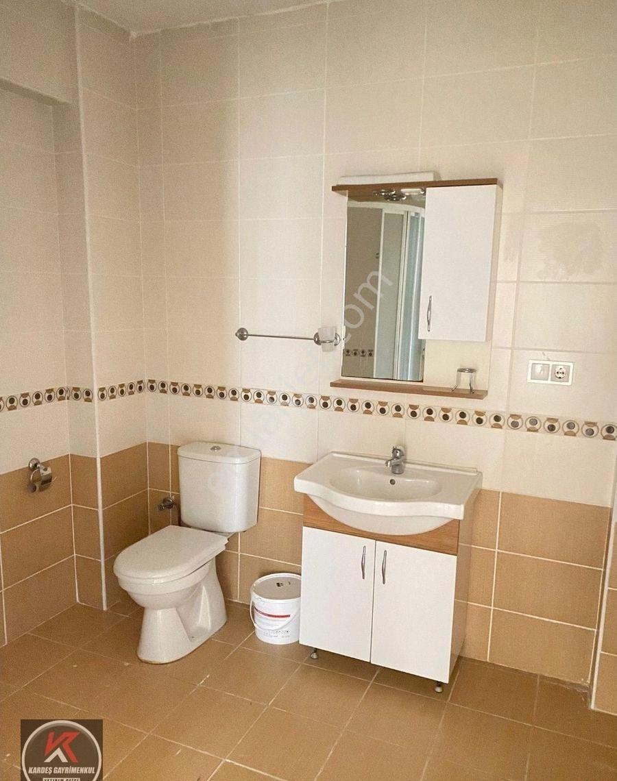 Karamürsel Merkezde 124 M² 3+1 Satılık Daire Krediye Uygun - Görsel 25