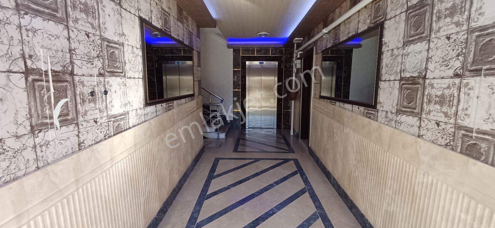 Kırkkonaklar Da Hiç Oturulmamış Katta 145 M2 Çift Banyolu 3+1 Satılık Daire - Görsel 25