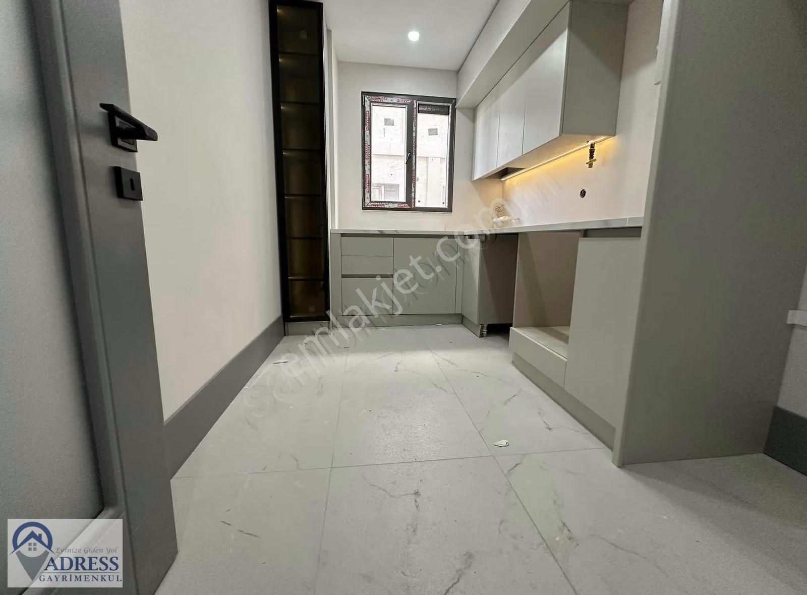 Adress Gayrimenkul Den Site İçinde Sıfır Binada ^3+1 - Görsel 16