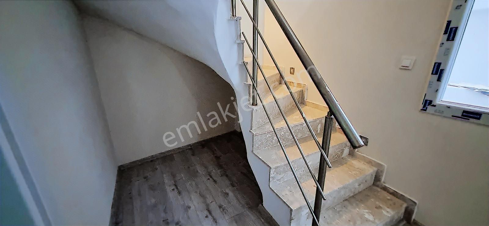 Menemen Esatpaşa Mh. Metro Yakını 120m2 3+1 Doğalgazlı Daire - Görsel 14