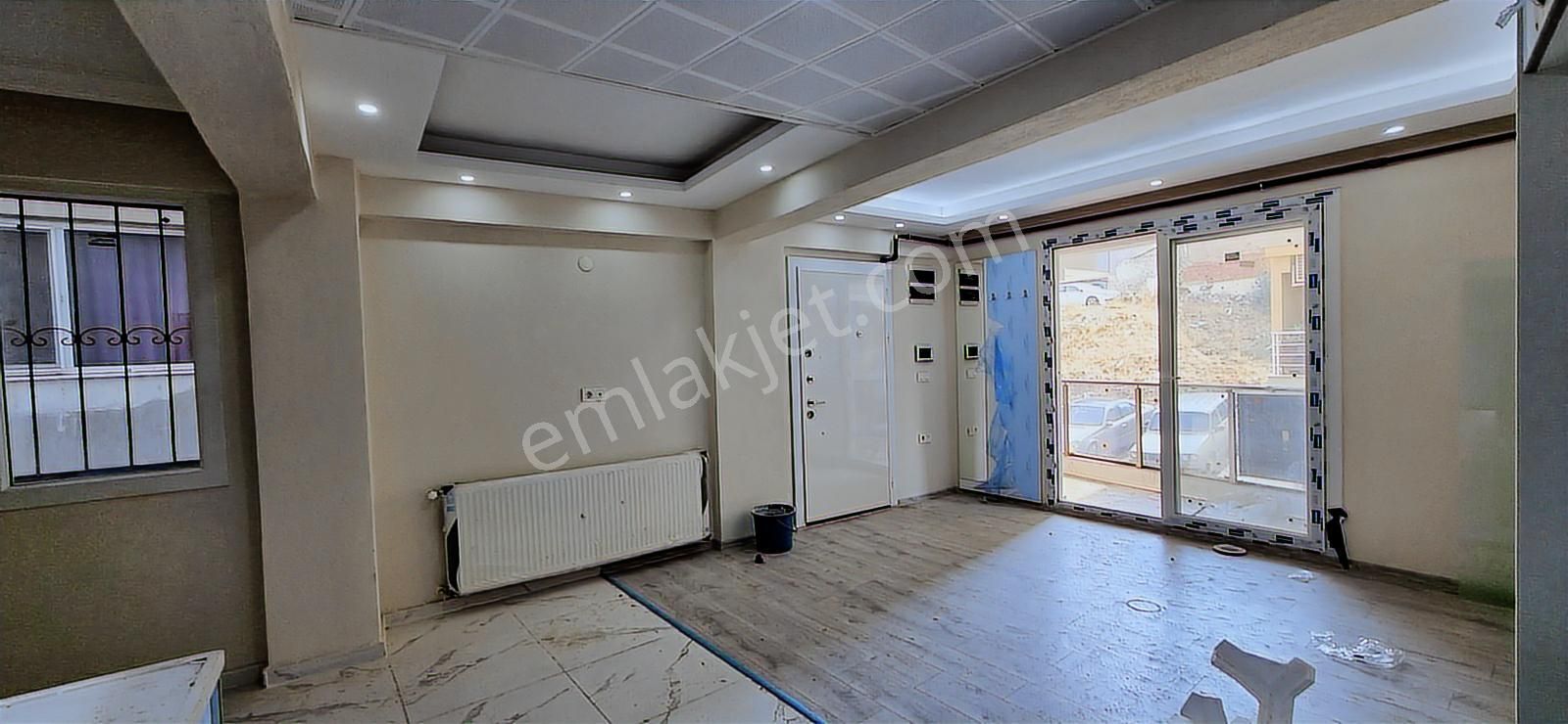 Menemen Esatpaşa Mh. Metro Yakını 120m2 3+1 Doğalgazlı Daire - Görsel 3