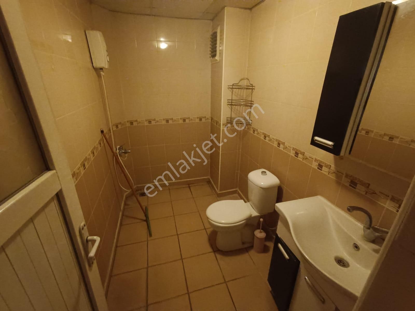 Ertay Gayrimenkul'den Güneykent'te 1+1 Satılık Eşyalı Daire - Görsel 4