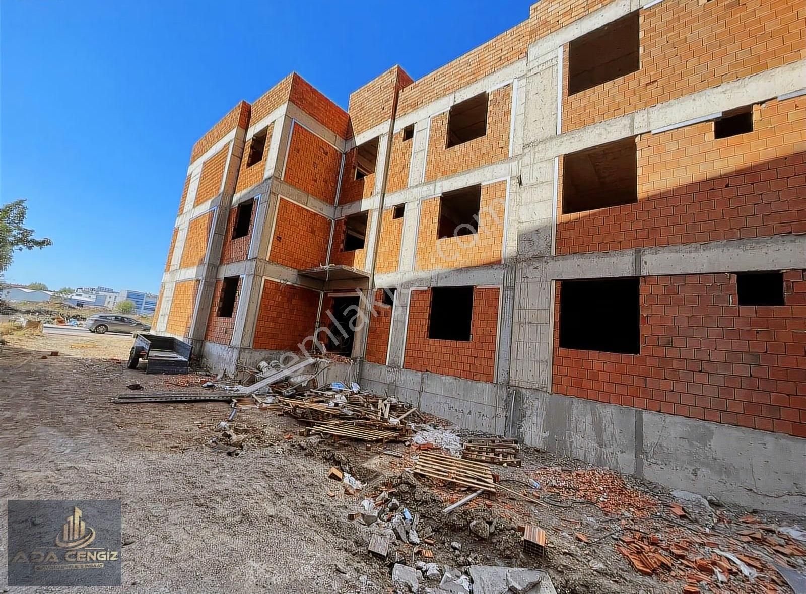 Erenler De Kuriş İş Merkezi Arkasında 2+1 90m2 Bahçeli Daireler - Görsel 15