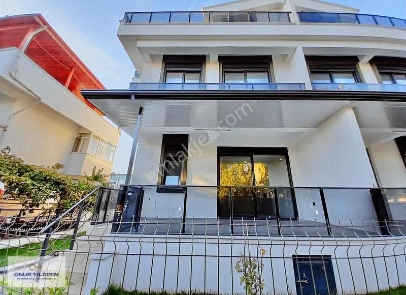 Onur Yıldırımdan Avcılarda Denize Sadece 5 Adım Şahane 3+1 Villa - Görsel 16