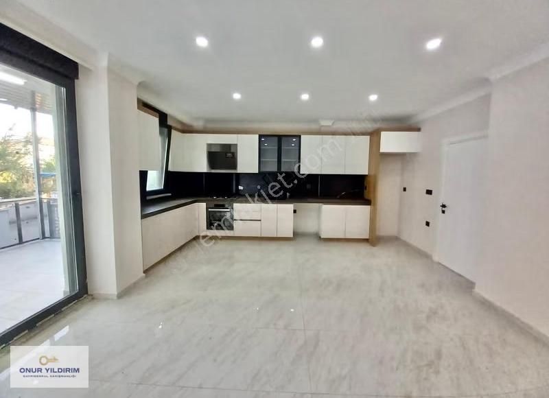 Onur Yıldırımdan Avcılarda Denize Sadece 5 Adım Şahane 3+1 Villa - Görsel 24