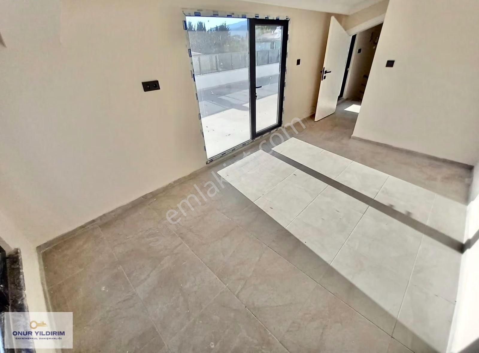 Onur Yıldırımdan Avcılarda Denize Sadece 5 Adım Şahane 3+1 Villa - Görsel 18