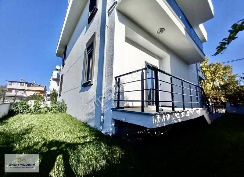 Onur Yıldırımdan Avcılarda Denize Sadece 5 Adım Şahane 3+1 Villa - Görsel 23