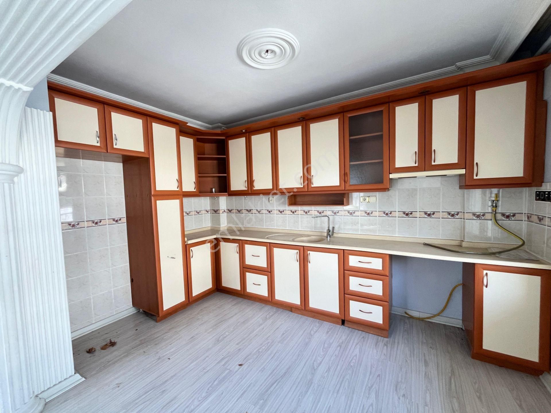 Arya'dan Doktorlar Sitesi Mevkii 3+1 Arakat Doğalgazlı Daire - Görsel 8