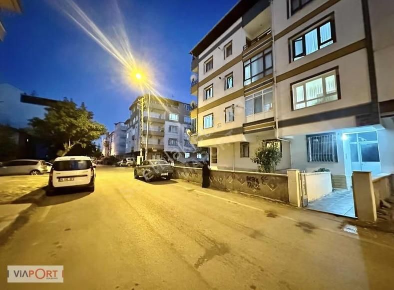 Etimesgut Piyade Mah. Ön Cephe Ara Katta Yapılı 3+1 Daire - Görsel 14