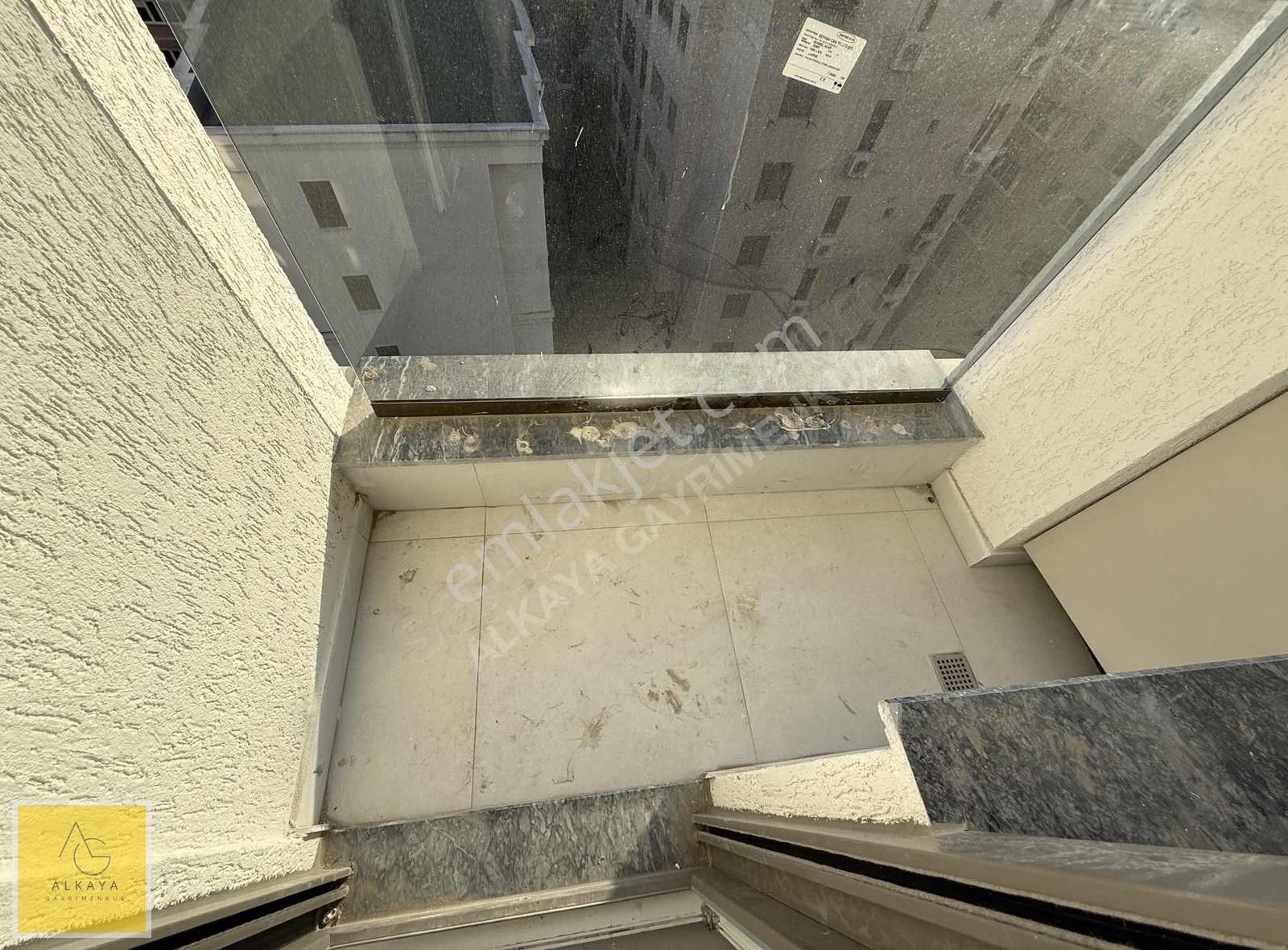 Alkaya'dan Bağdat Cad. Yakın Satılık 2+1 Balkonlu Sıfır Daire - Görsel 23