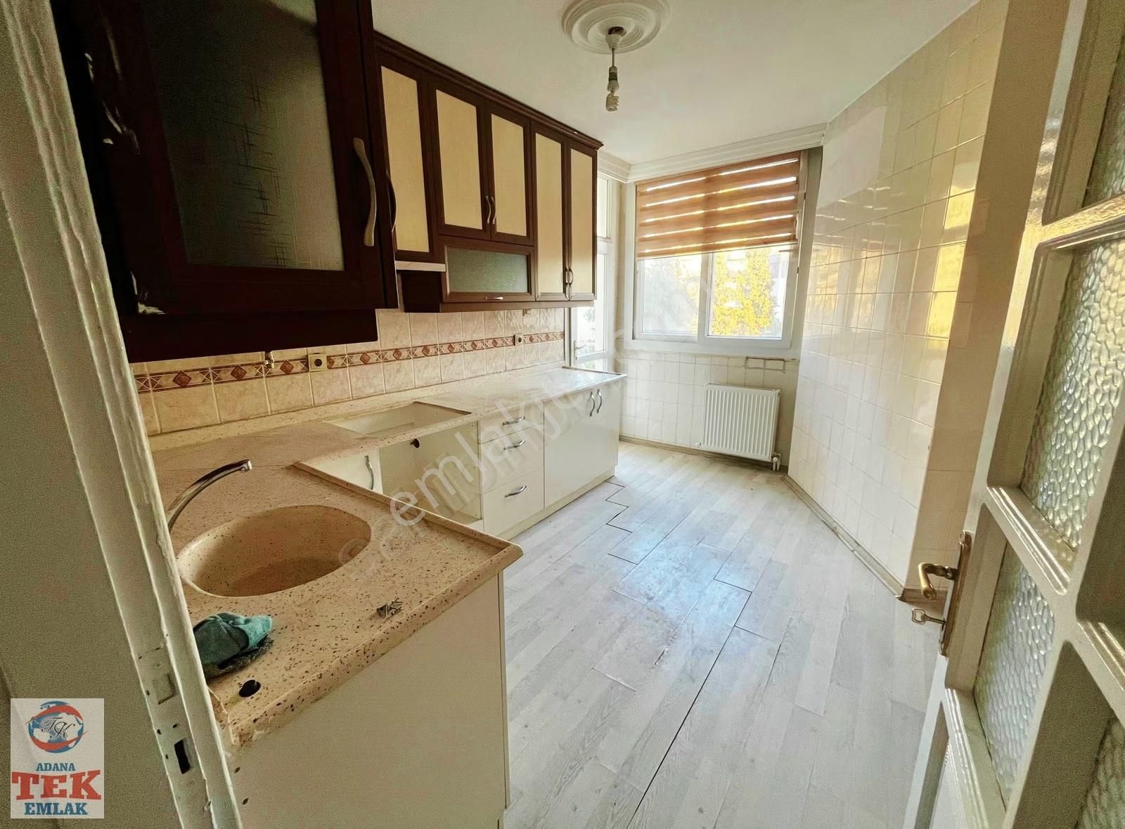 Turgut Özal Blv Da Geniş Ferah Yeni Boyalı 3+1 Kiralık Daire