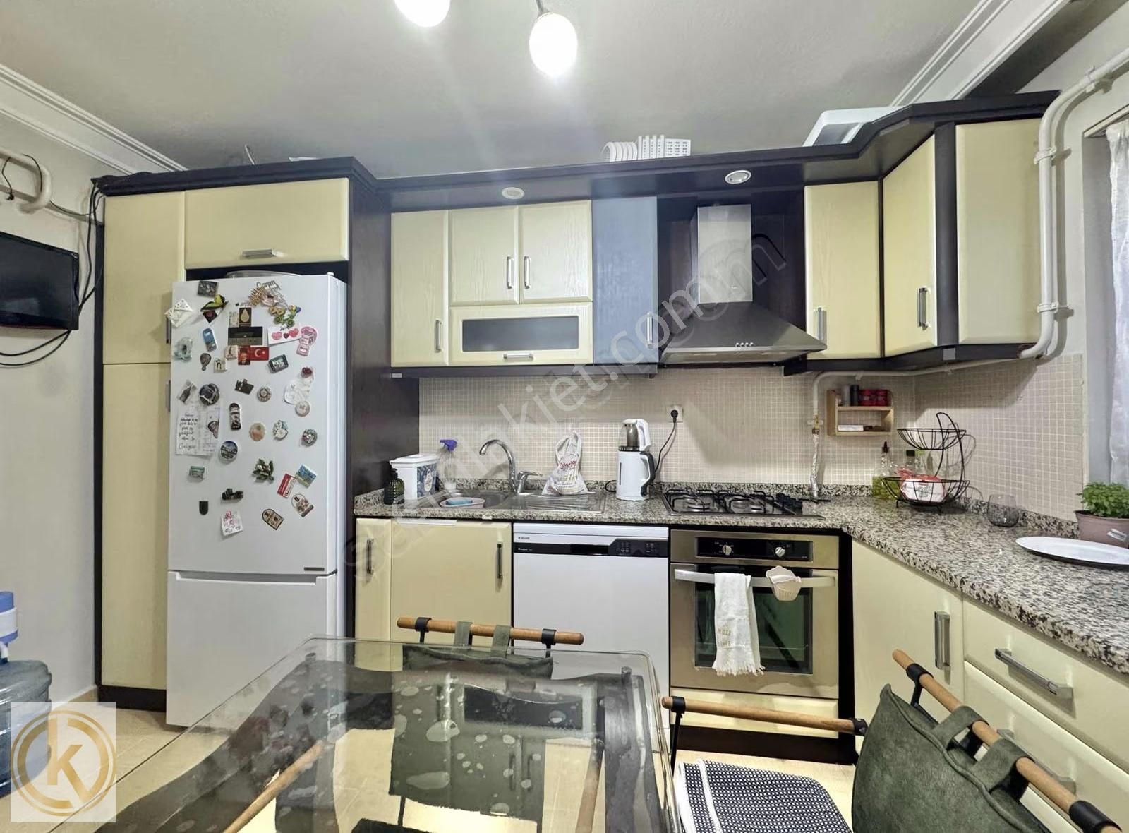 Kaymak Emlaktan Erenlerde Bahçeli+garajlı 150m2 3+1 Satılk Daire - Görsel 23