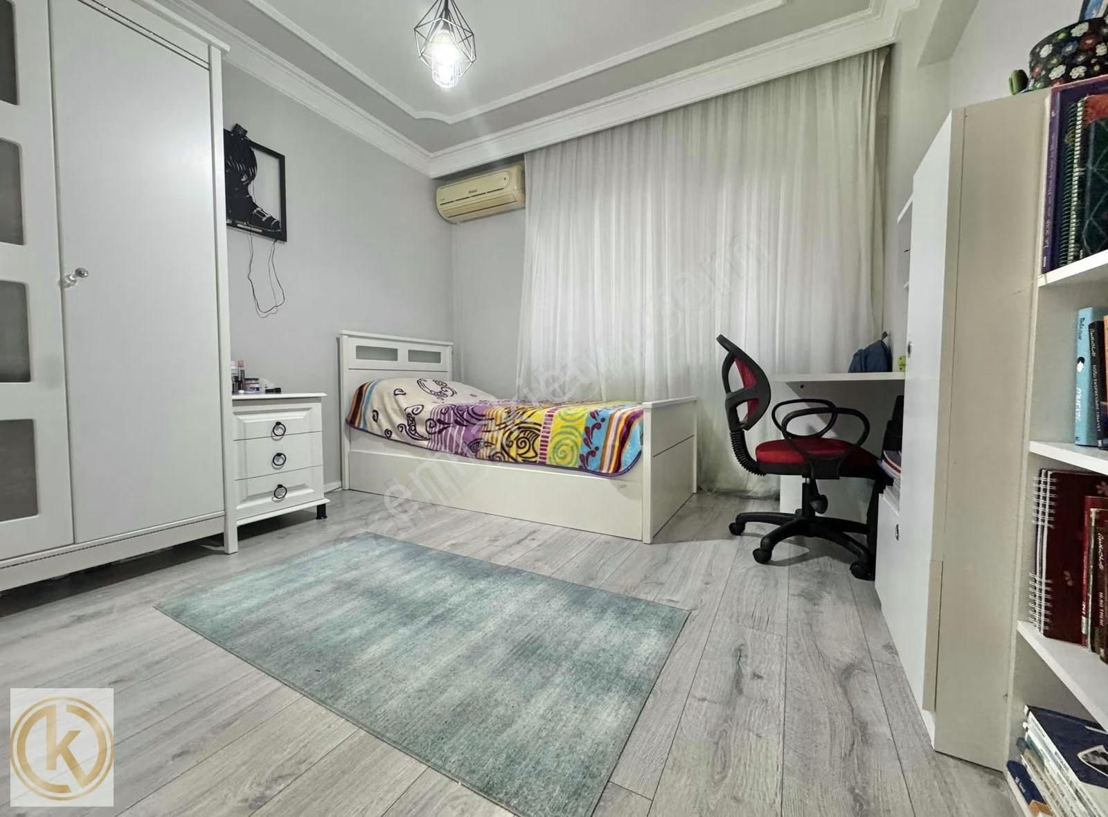 Kaymak Emlaktan Erenlerde Bahçeli+garajlı 150m2 3+1 Satılk Daire - Görsel 2