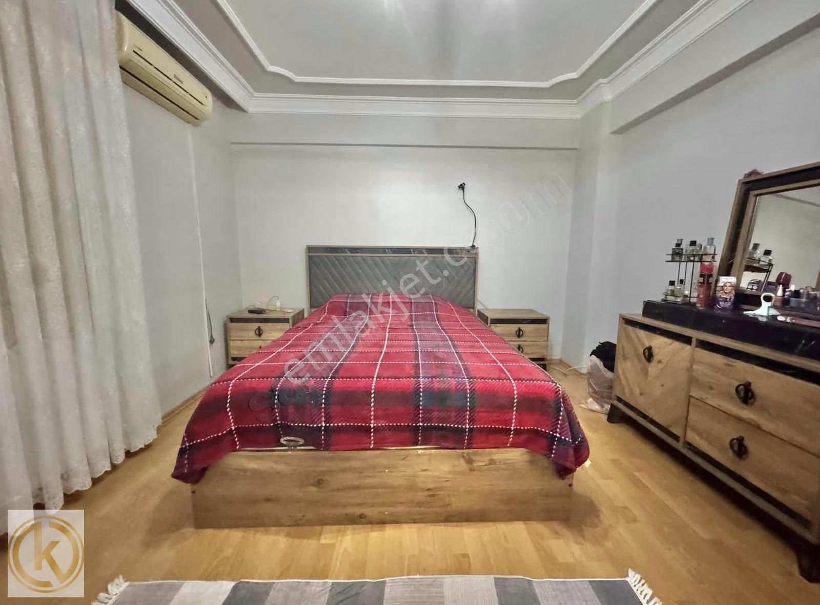 Kaymak Emlaktan Erenlerde Bahçeli+garajlı 150m2 3+1 Satılk Daire - Görsel 12