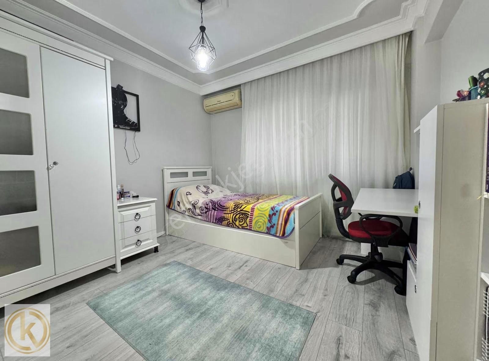 Kaymak Emlaktan Erenlerde Bahçeli+garajlı 150m2 3+1 Satılk Daire - Görsel 3