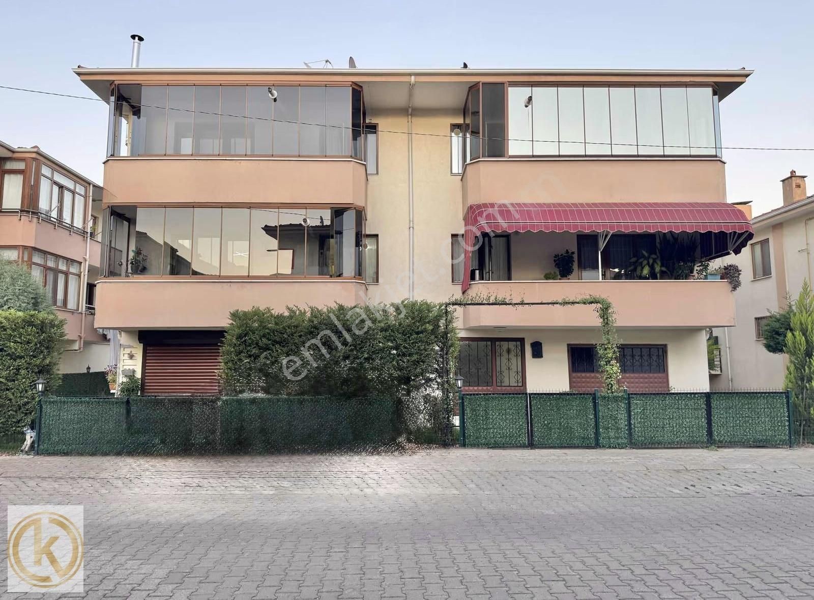 Kaymak Emlaktan Erenlerde Bahçeli+garajlı 150m2 3+1 Satılk Daire - Görsel 33