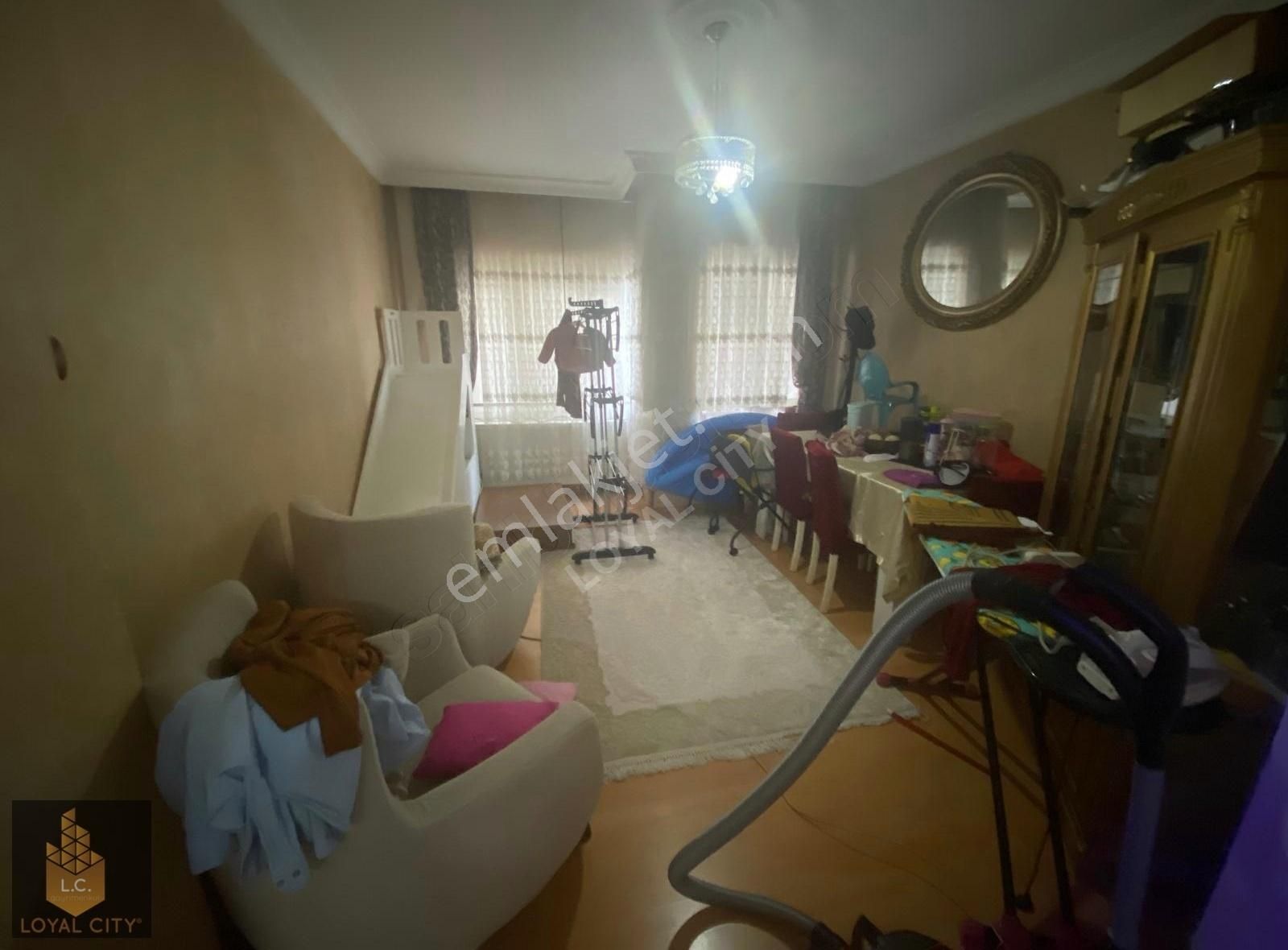 Şehir Merkezinde 3 Katlı Satılık Bina - Görsel 9