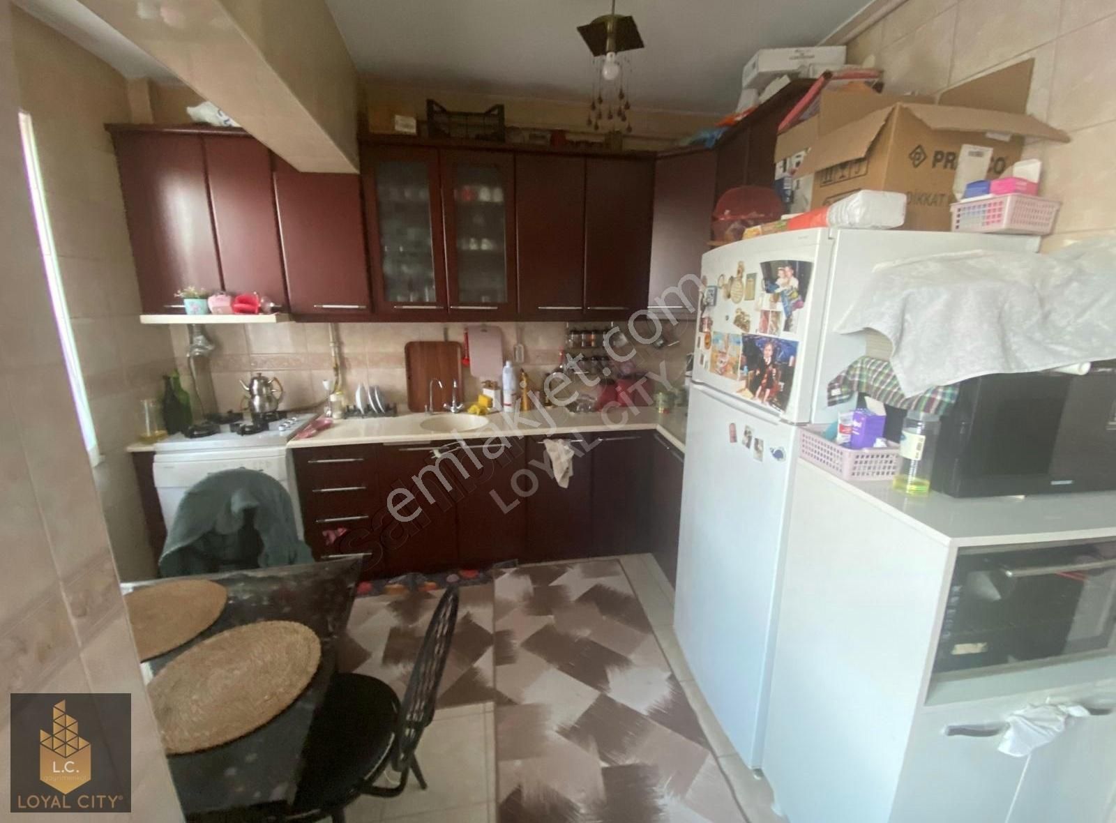 Şehir Merkezinde 3 Katlı Satılık Bina - Görsel 11