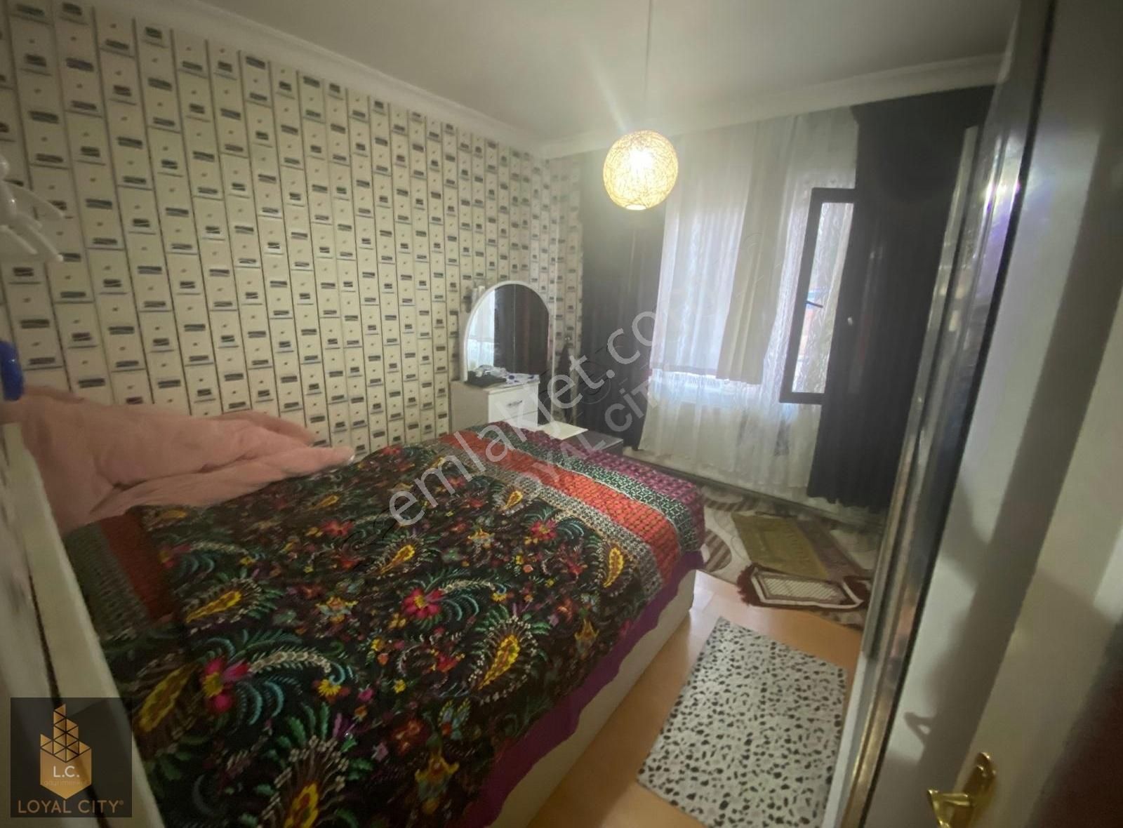 Şehir Merkezinde 3 Katlı Satılık Bina - Görsel 8