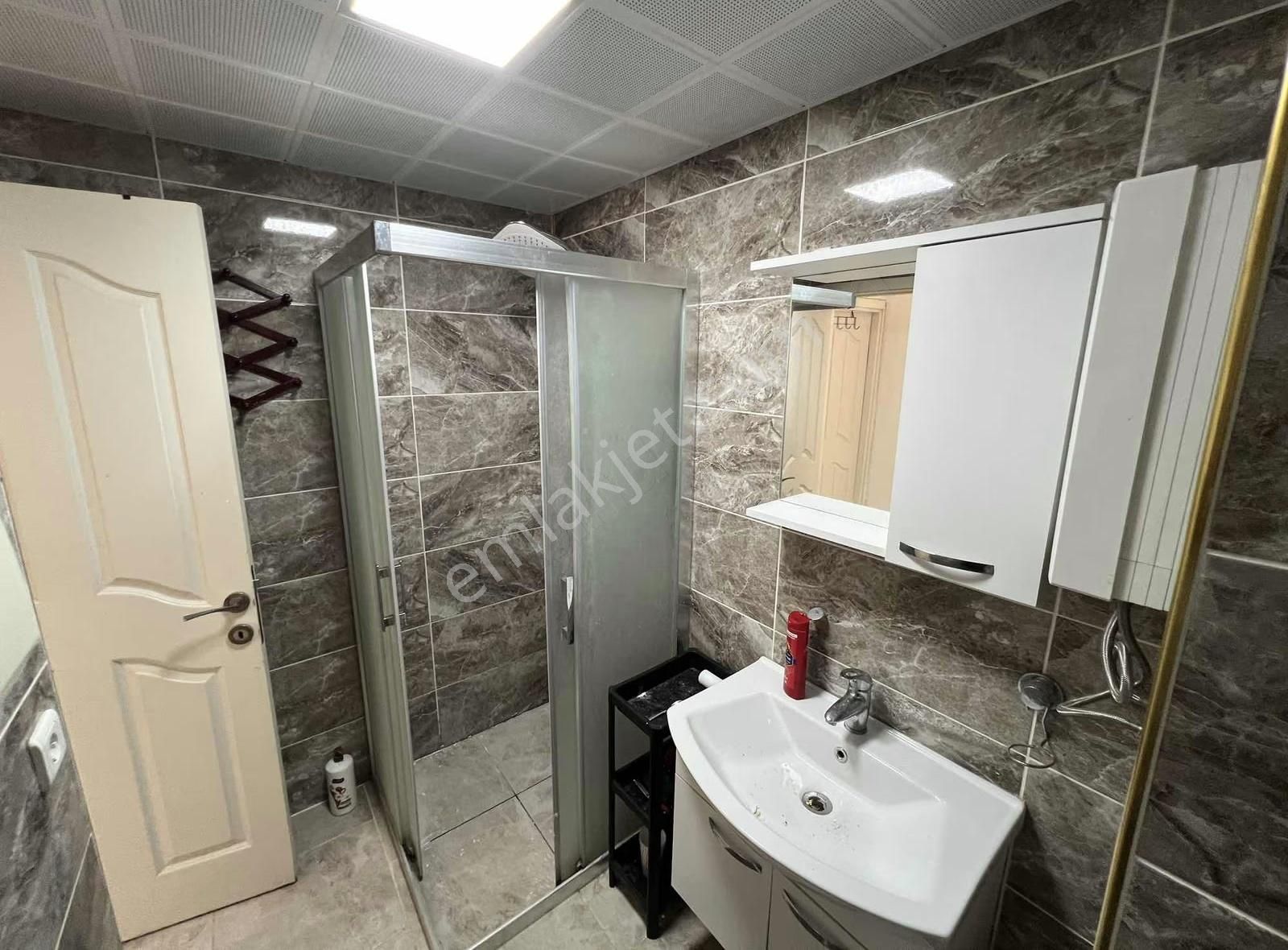 Liman Mahallesinde Geniş 1+1 Eşyalı Kiralık Daire - Görsel 6