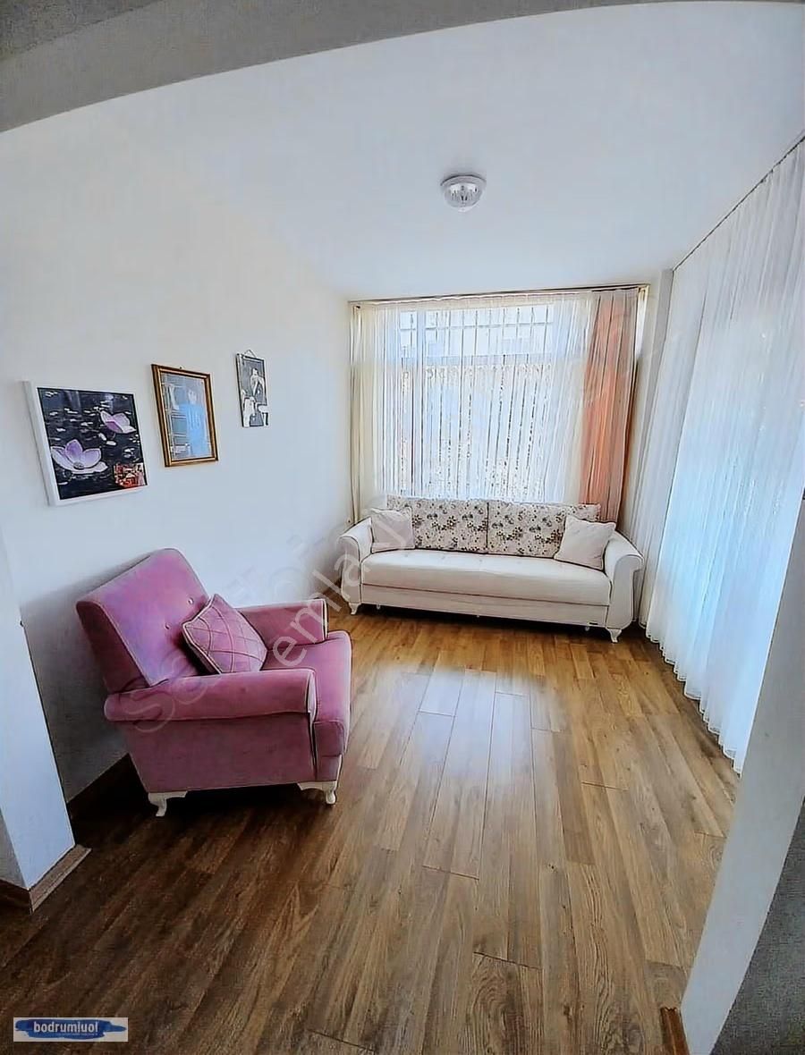 Bodrum Turgutreis'te Sahile Çarşıya 2dk Müstakil 3+1 - Görsel 4