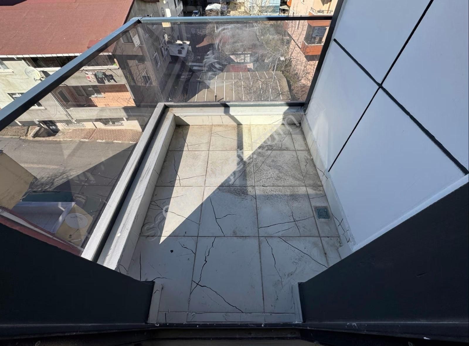 1987den Bugüne Güvenle |bulut Beta Emlaktan Satılık 3+1 85m2 - Görsel 9