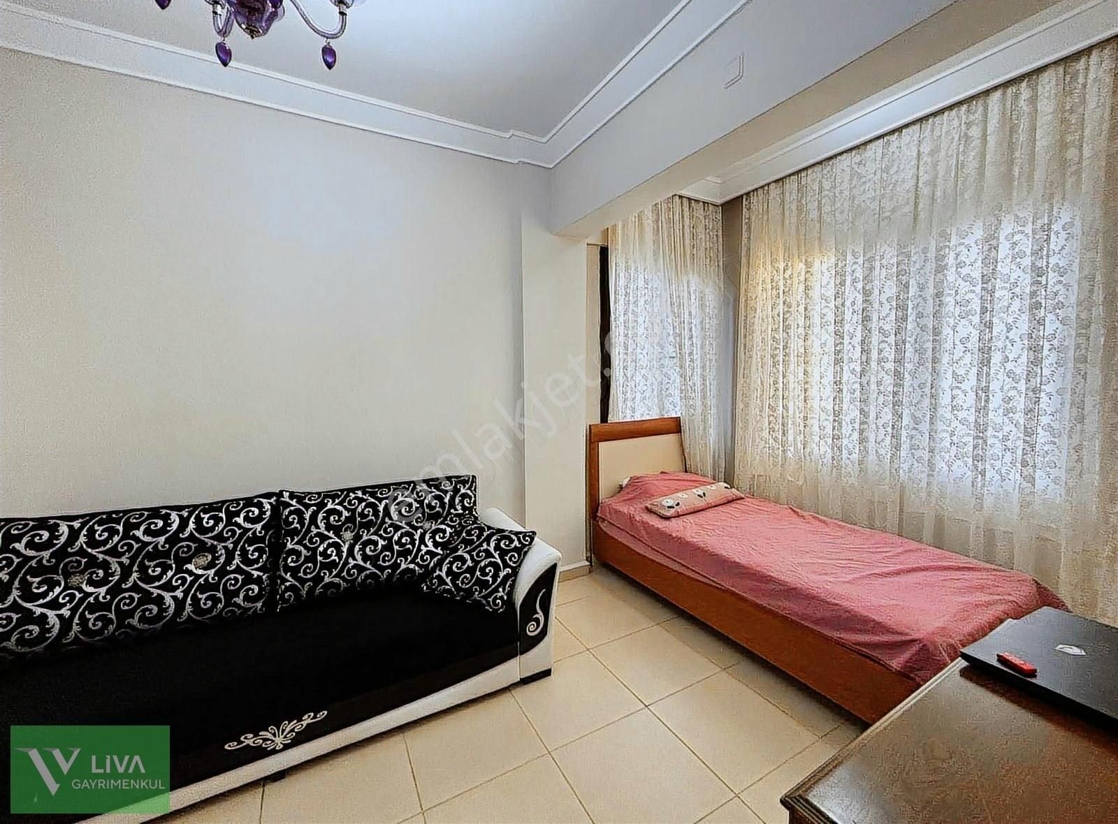 Havuzlu Denize Sıfır Site İçerisinde Eşyalı Kiralık Villa - Görsel 5
