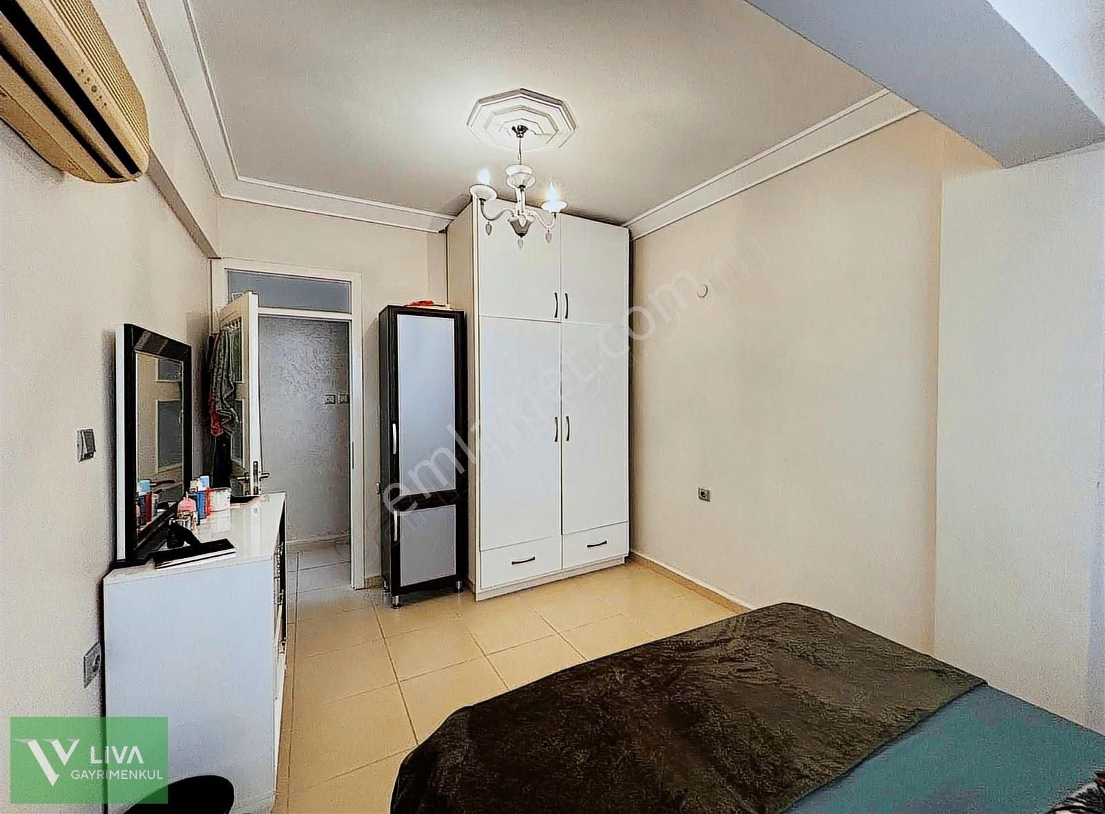 Havuzlu Denize Sıfır Site İçerisinde Eşyalı Kiralık Villa - Görsel 2