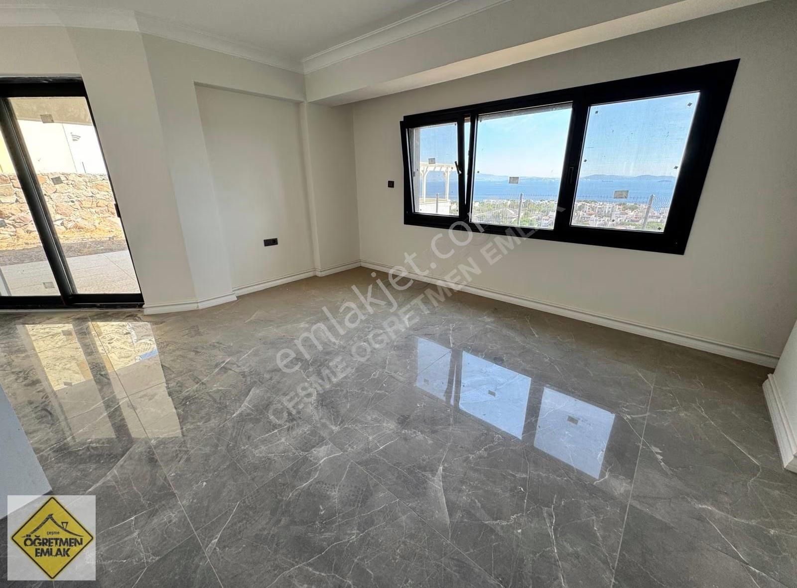 Çandarlı Da Her Odadan Full Deniz Manzaralı Tripleks Villa - Görsel 5