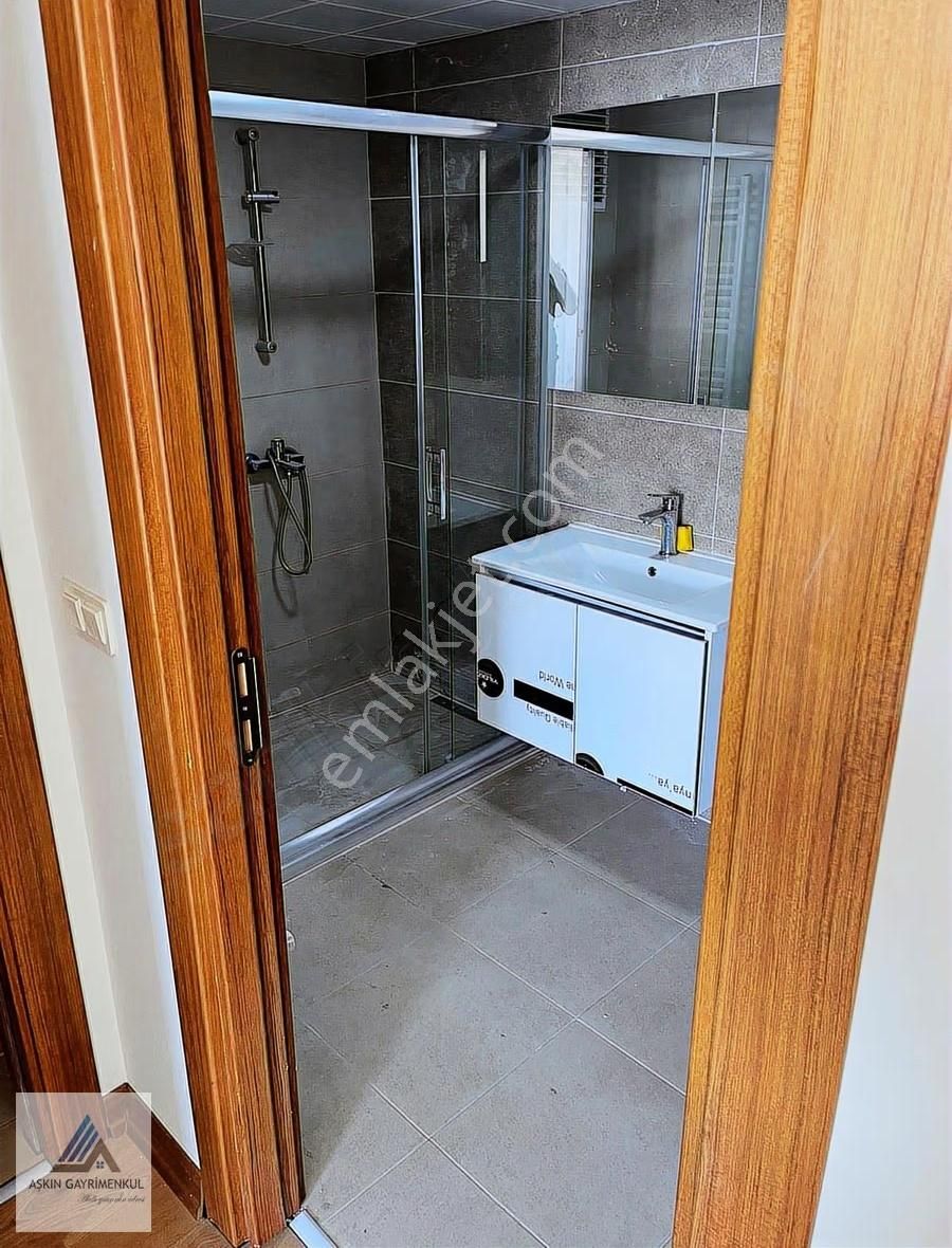 Kayaşehir 22.bölge 3+1 Ara Kat Satılık 135 M2 Daire - Görsel 14