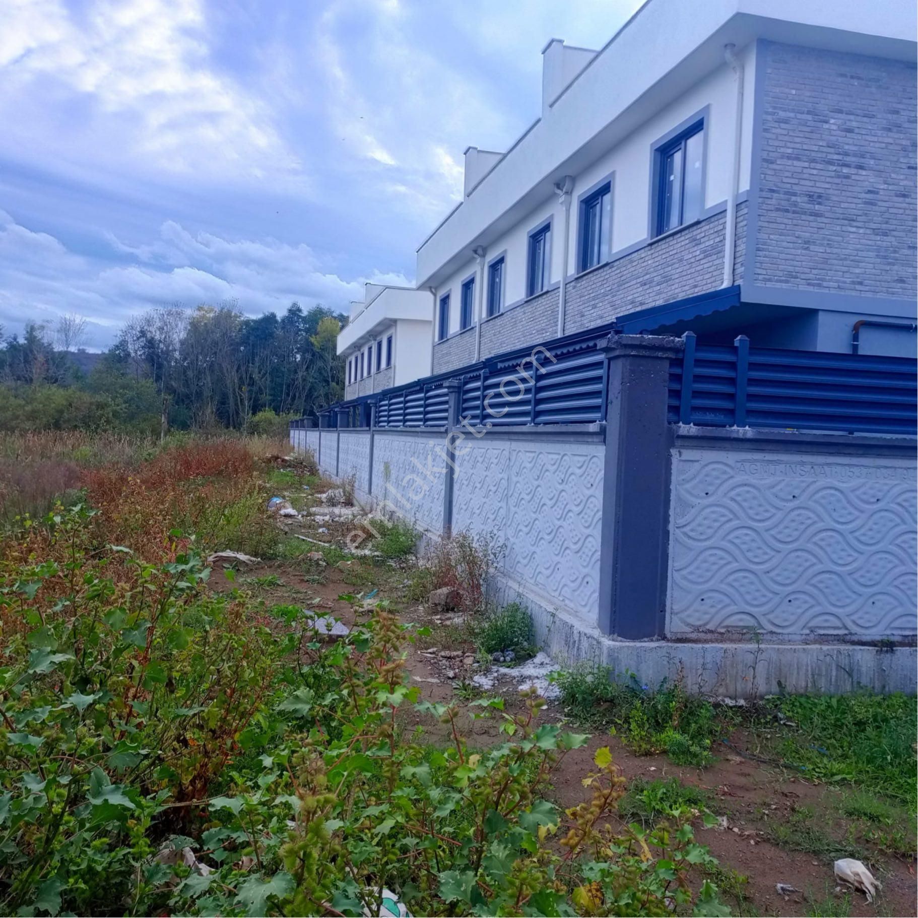 Karasu Aziziye Mah. Site İçi 2+1 Müstakil Bahçe Kullanımlı Köşe Konumda Satılık Sıfır Villa - Görsel 24