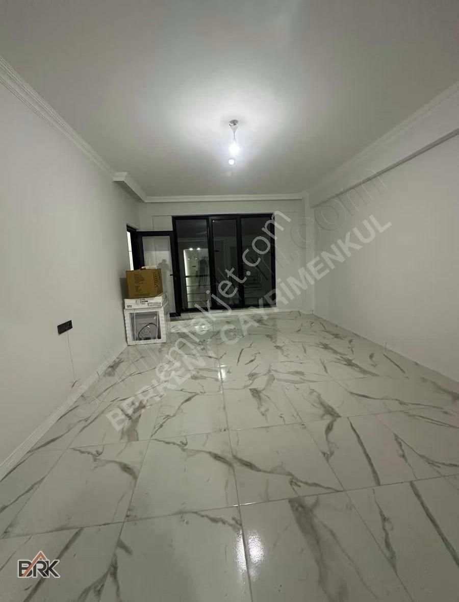 Berkent'ten Manişah Konaklarında Kiralık 3+1 - Görsel 7