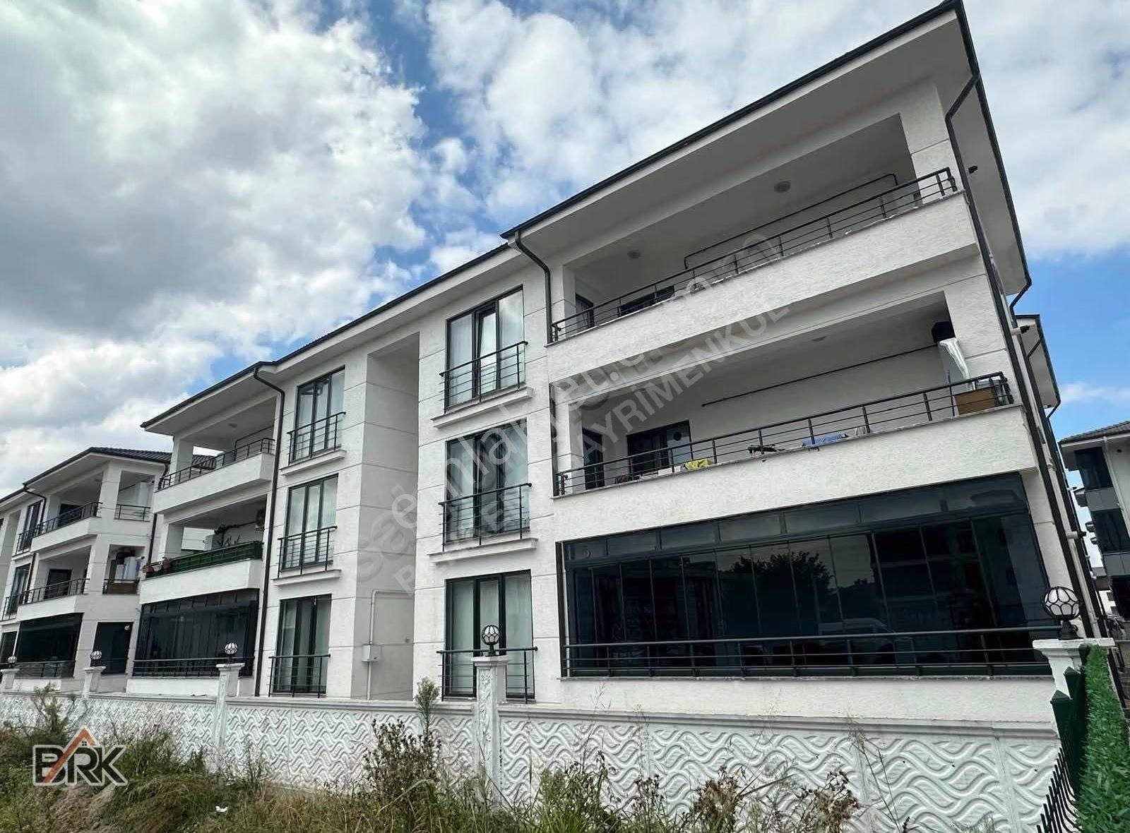 Berkent'ten Manişah Konaklarında Kiralık 3+1