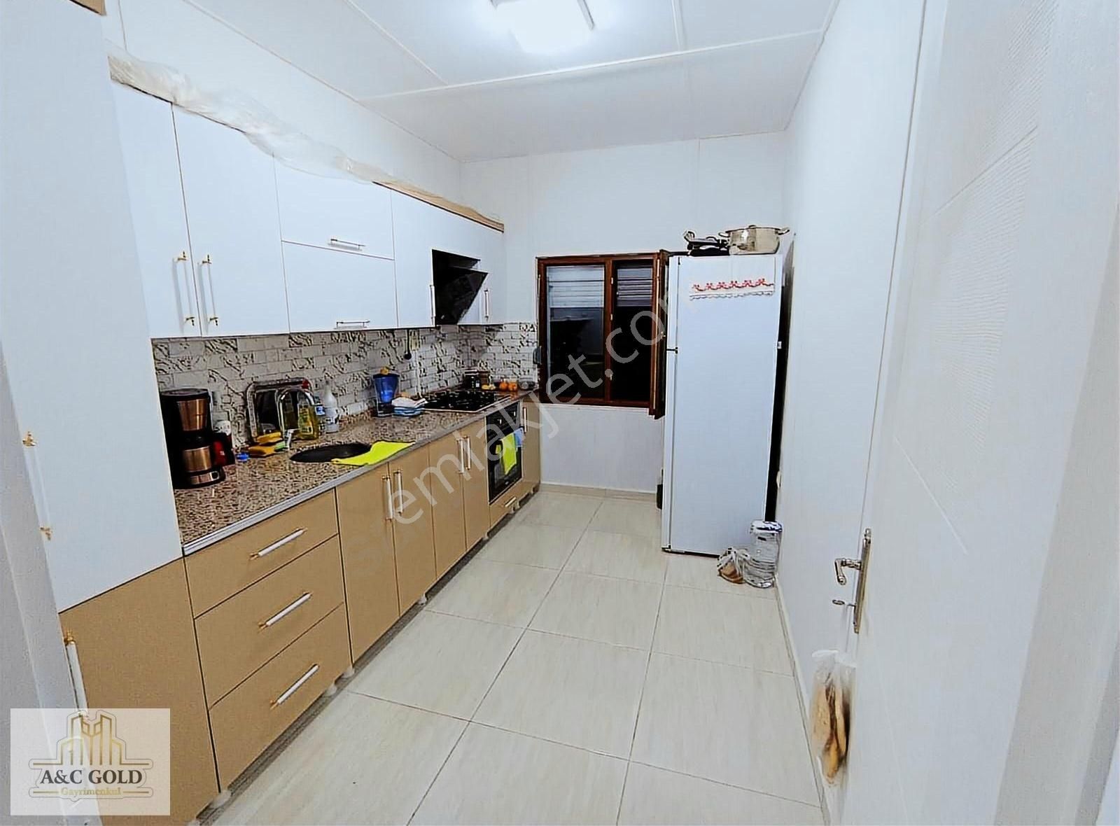 Satılık Çiftlik Evi 40 Dönüm Arazi Ve Kayısı Ağaçlı 0 Daire - Görsel 8