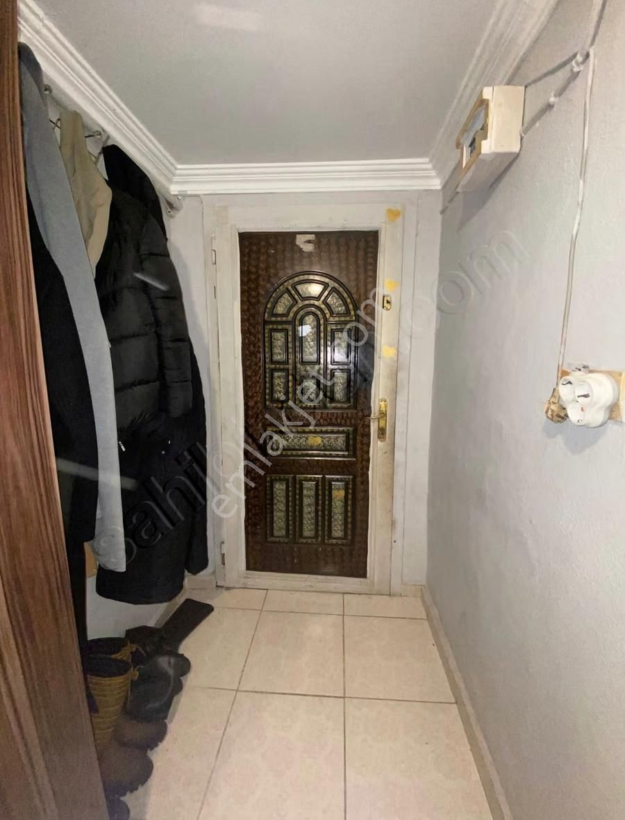 Hamidiye Mahallesinde Satılık Yatırıma Uygun, Tapulu Gecekondu - Görsel 9