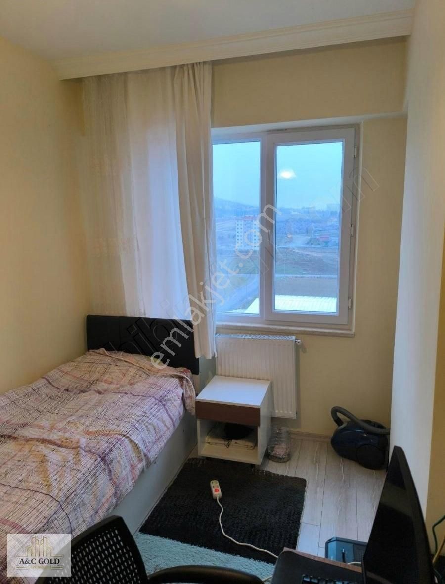 Satılık.1+1 Full Eşyalı Yapılı Satılık Daire