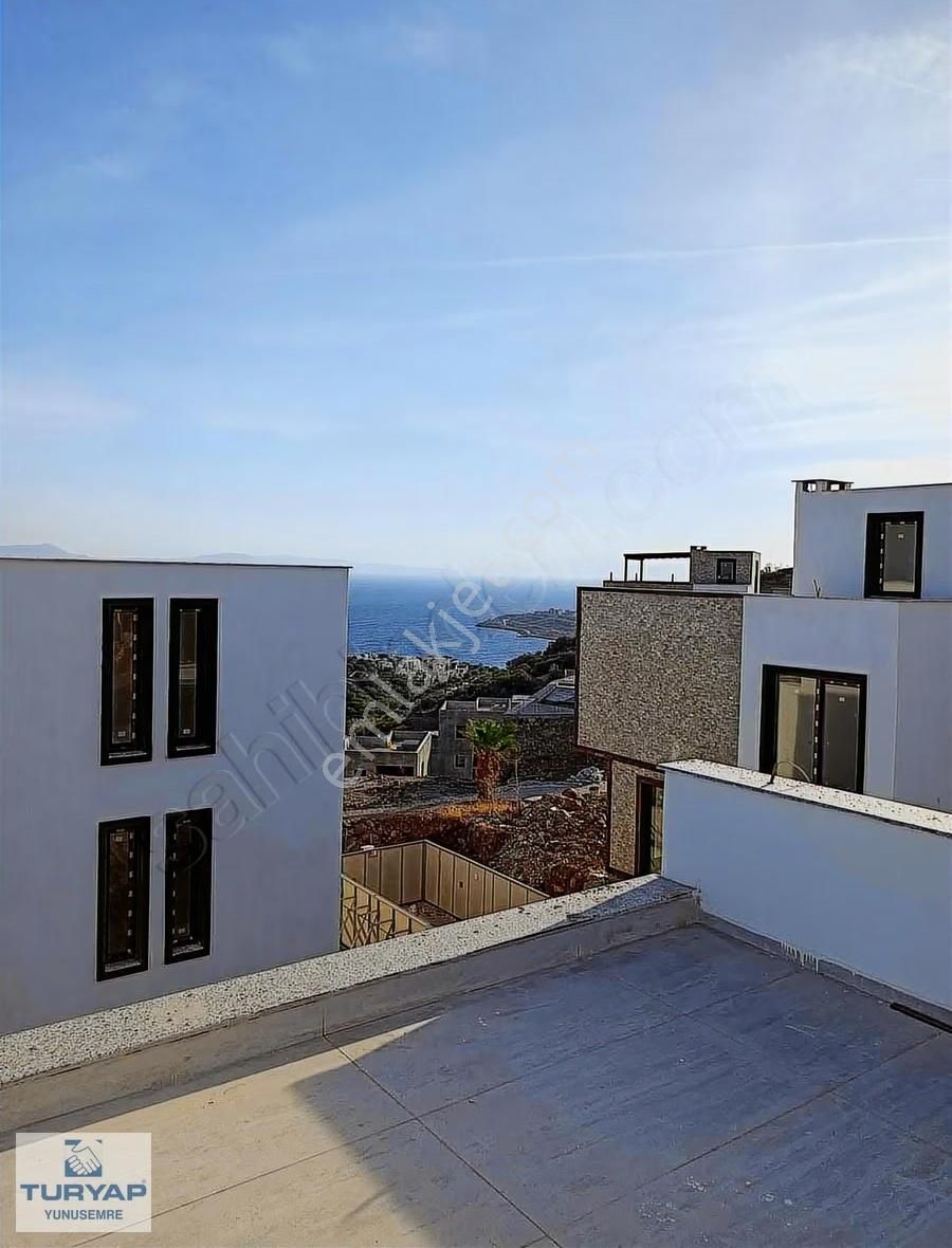 Çandarlıda Full Deniz Manzaralı 3+1 Sıfır Villa - Görsel 10