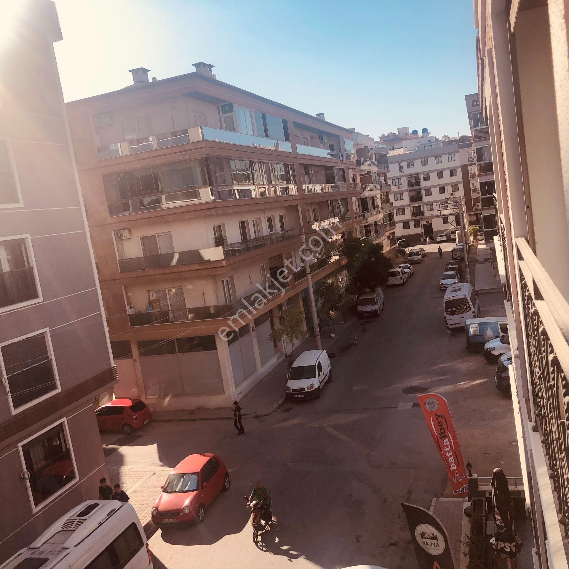 Karşıyaka Şemikler De Satılık 3+1 Lüx Daire - Görsel 10