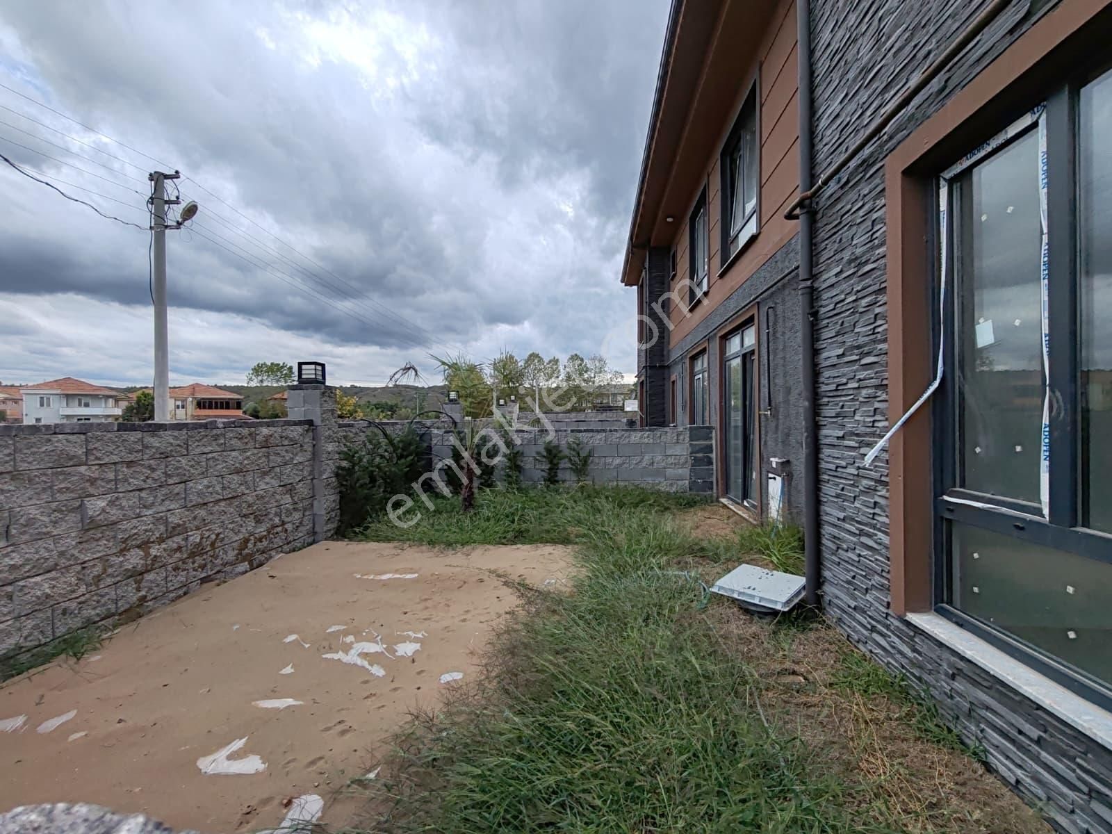 Re/max Maviden Denize Yakın Müstakil Havuzlu Satılık 3+1 Villa - Görsel 10