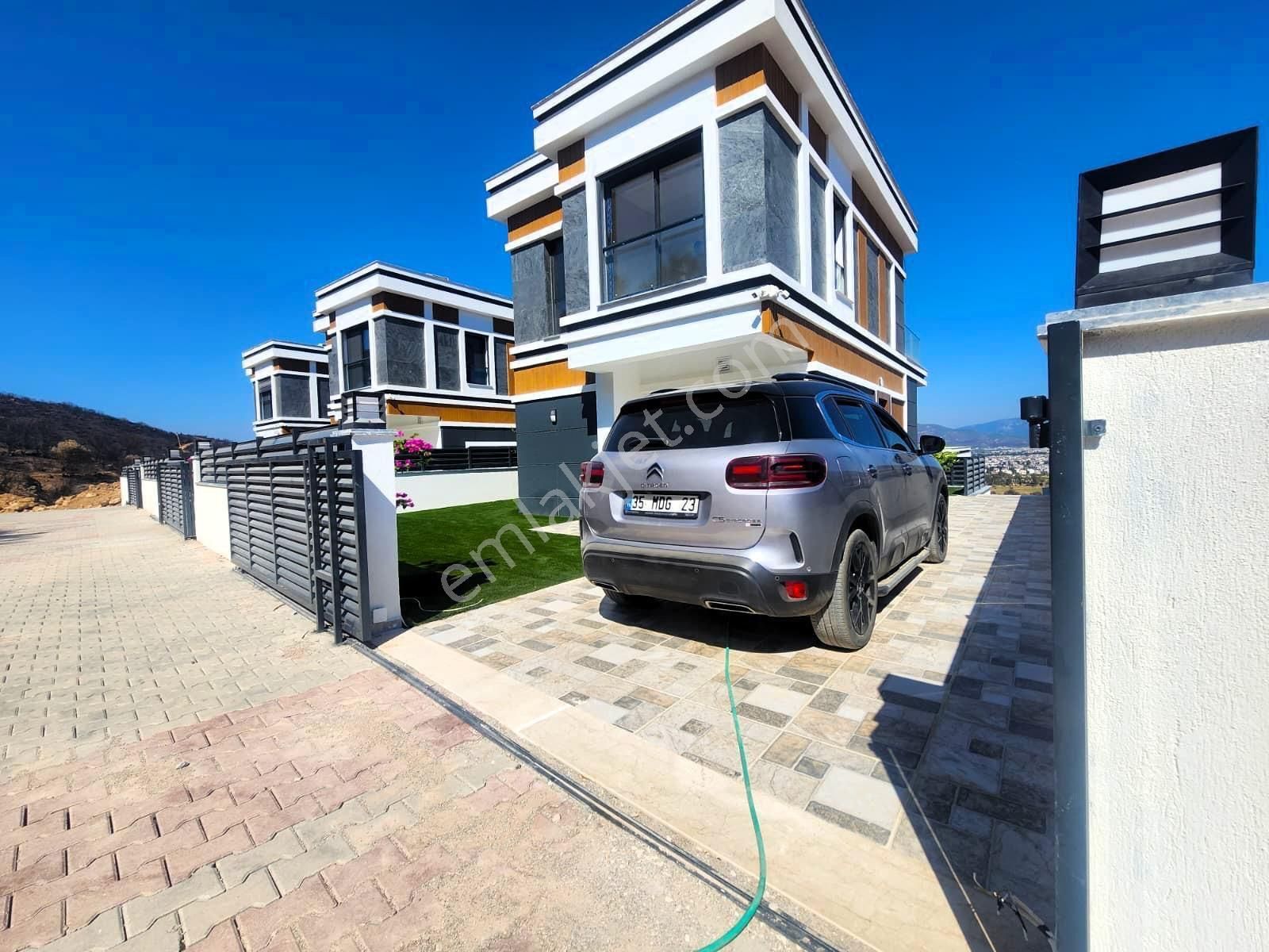 Seferihisar Doğanbey‘de Satılık Tek Müstakil Deniz Manzaralı Lüks Villa - Görsel 7