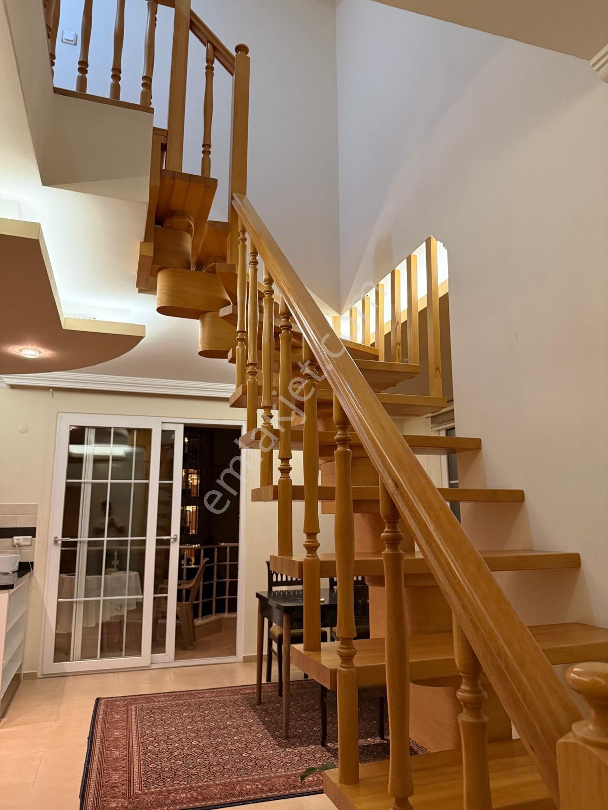 ​alanya Cleopatra'da Eşsiz Konumlu, Geniş Teraslı Tam Donanımlı Yazlık. - Görsel 4