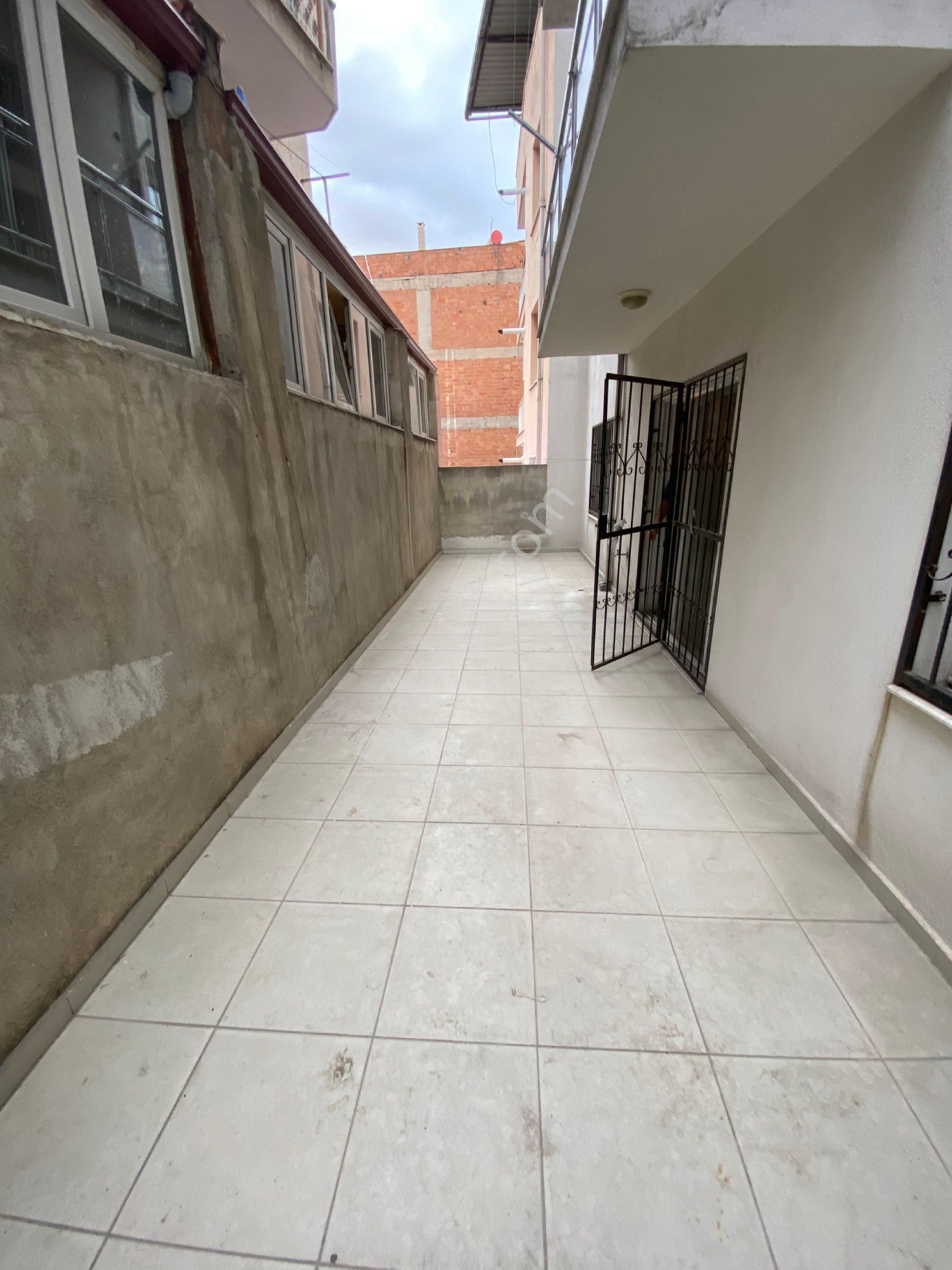 Yenicami Mahallesinde 3+1 Geniş Satılık Daire - Görsel 20